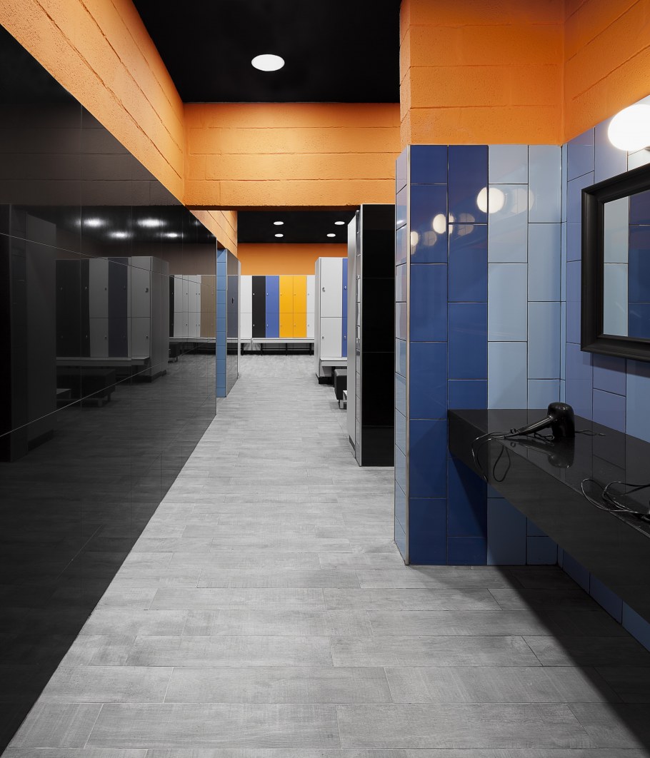 Отделка общественных туалетов