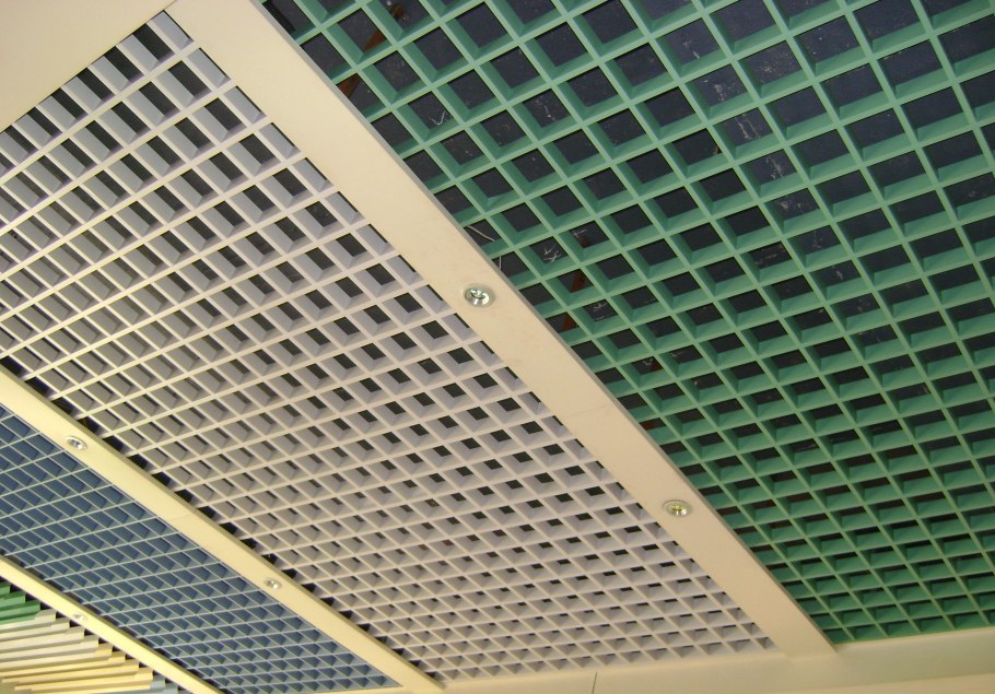 Потолок подвесной решетчатый Грильято