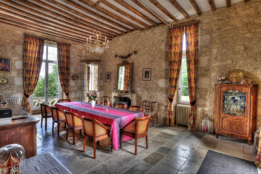 Ресторан во французском стиле Шато