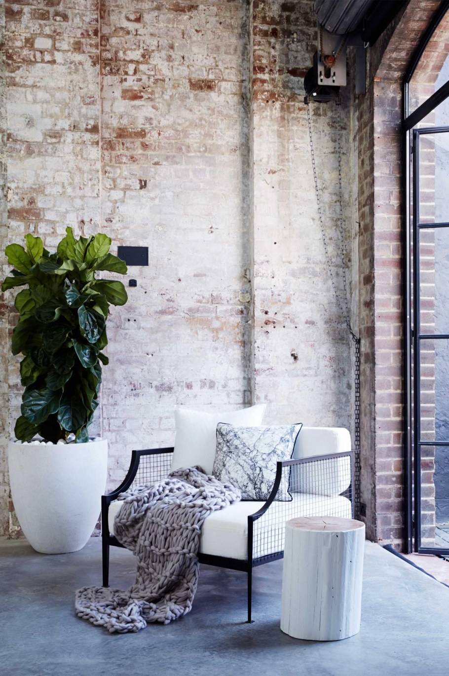 Состаренный кирпич лофт