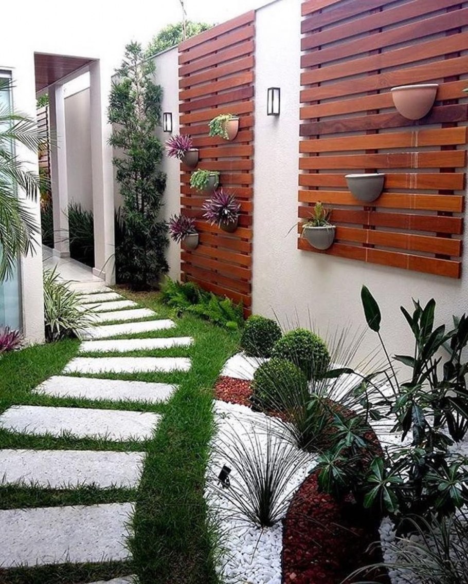 Ландшафт двора