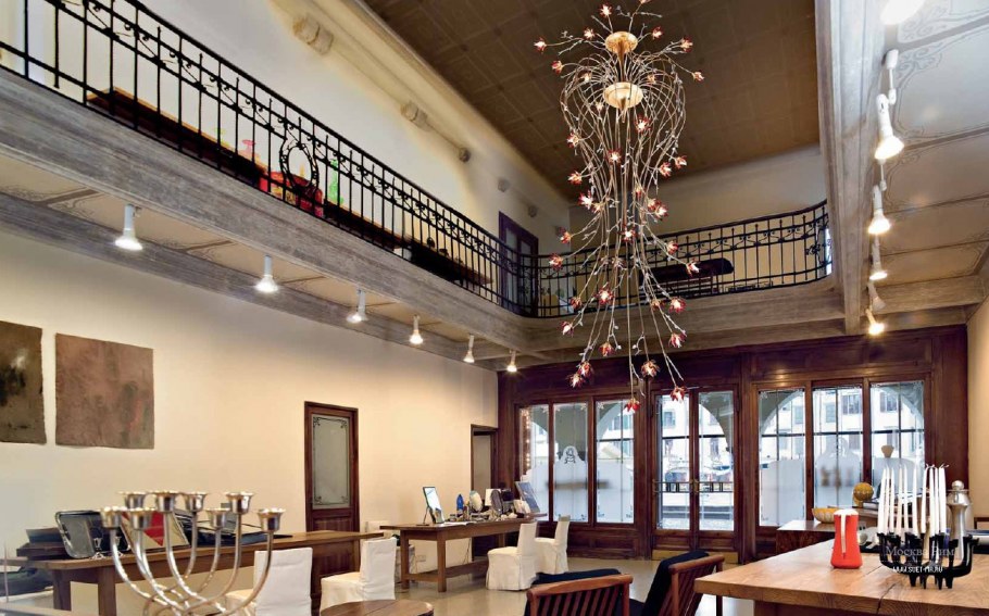 Люстра для второго света