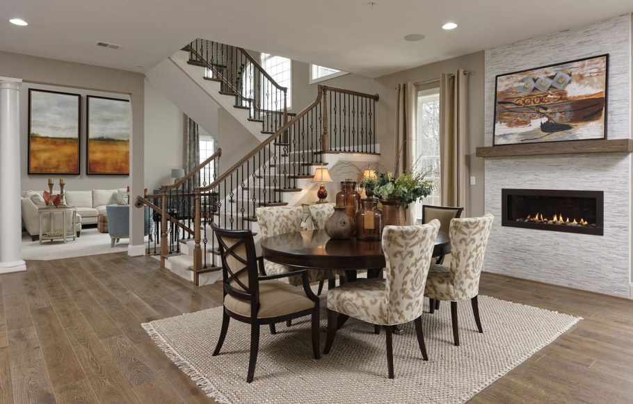 Гостиная с камином и лестницей дизайн