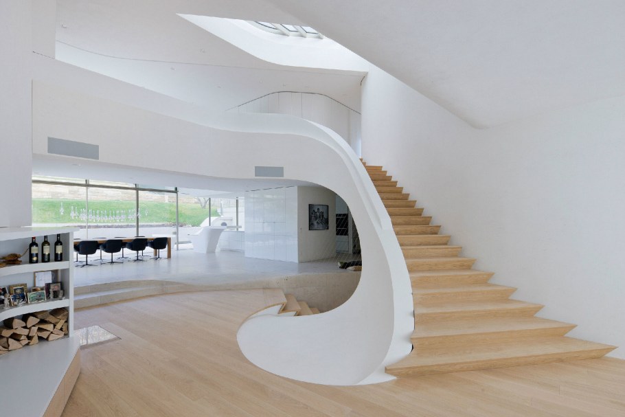 Футуристическая лестница