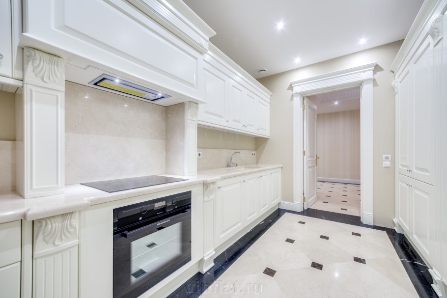 Кухни Неоклассика глянцевая