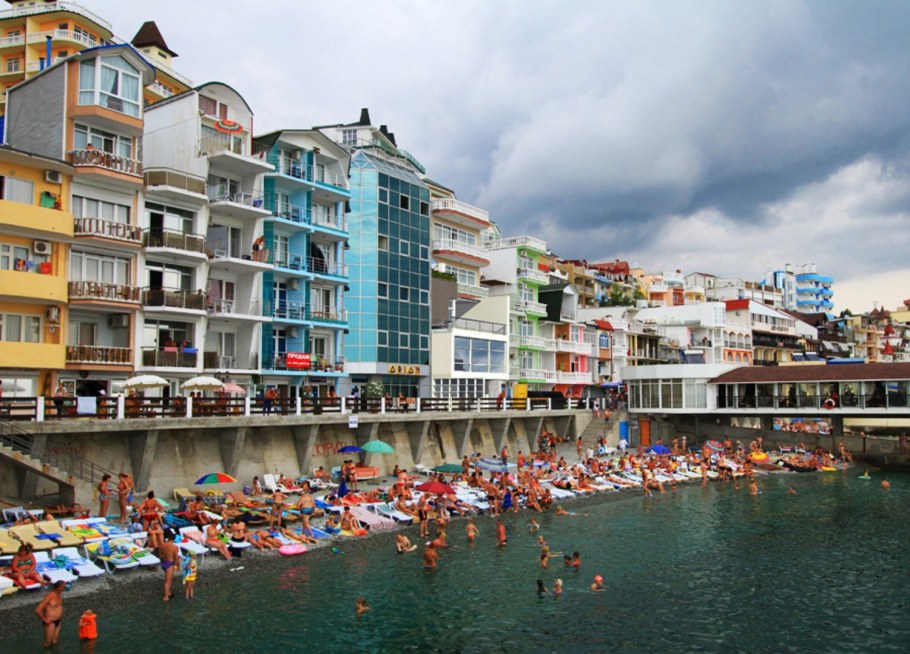 Эллинг Феодосия Черноморская набережная