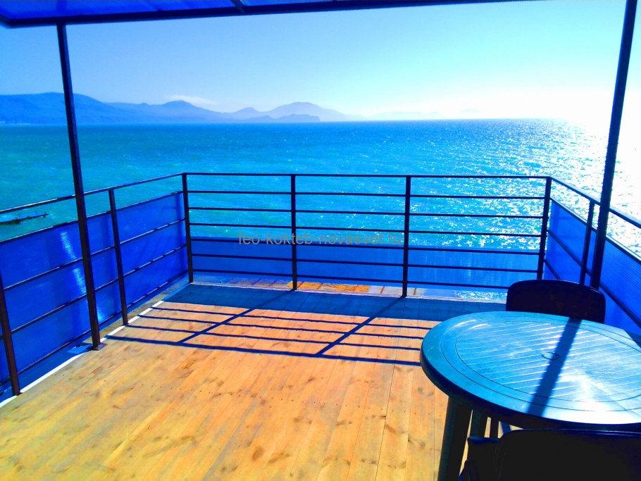 Дом на озере Онтарио