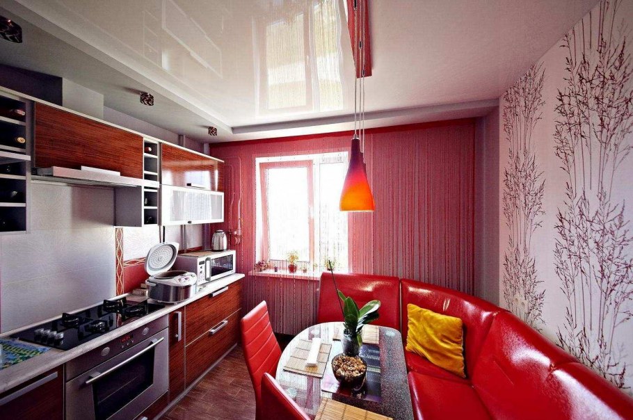 Матерные потолки в кухню