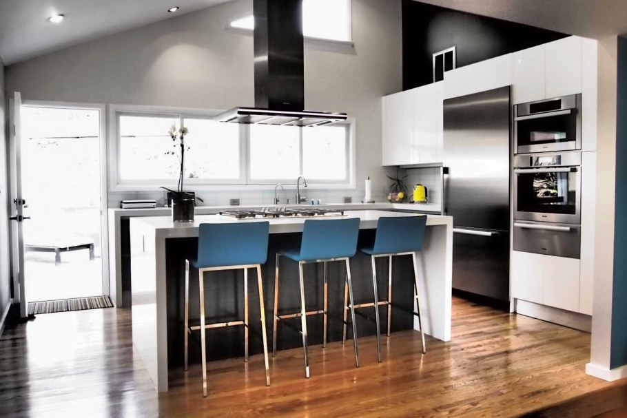 Барные стулья для кухни