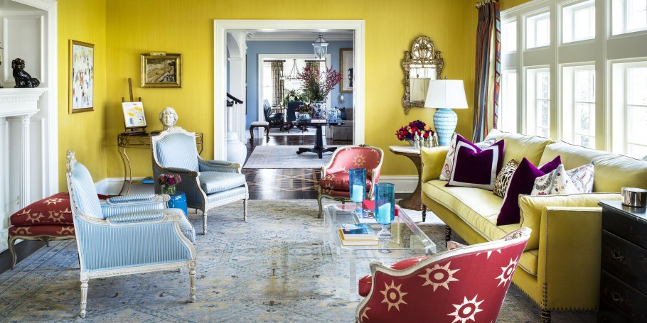 Желтые обои колониальный стиль