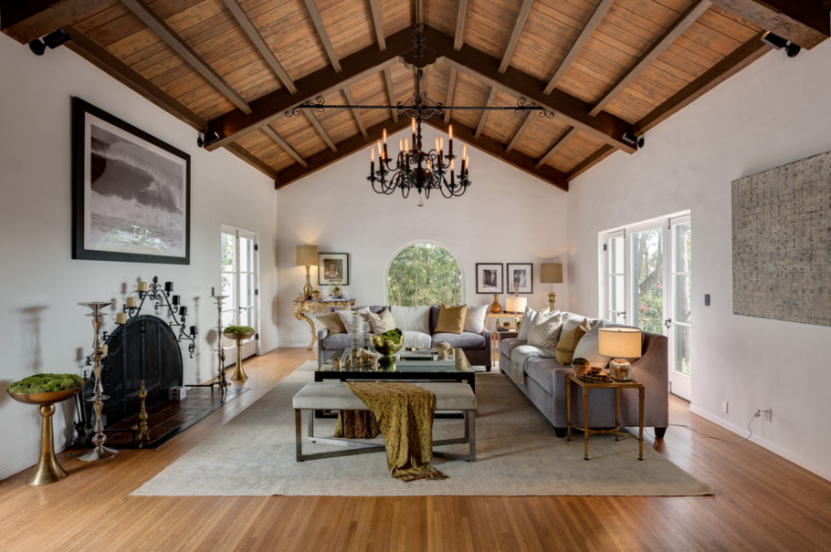 Дом в испанском колониальном стиле