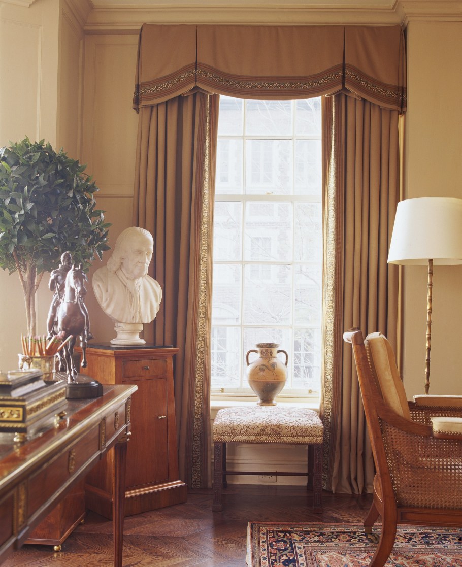 Классический интерьер кабинета