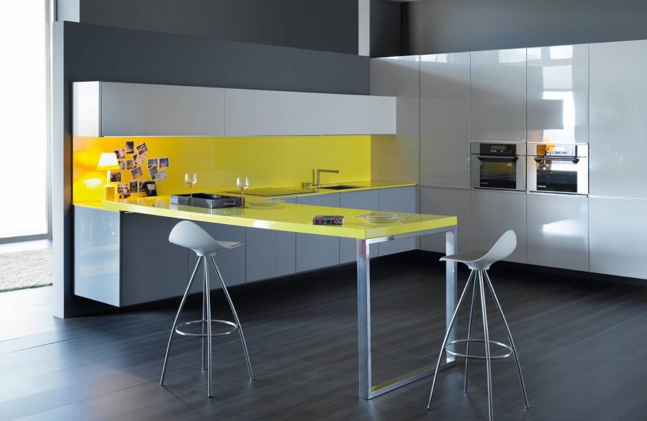 Кухни с барной стойкой