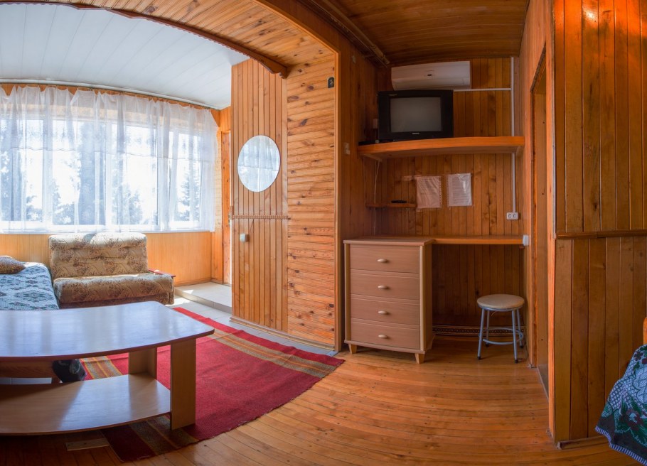 Двухэтажный номер в эллинге