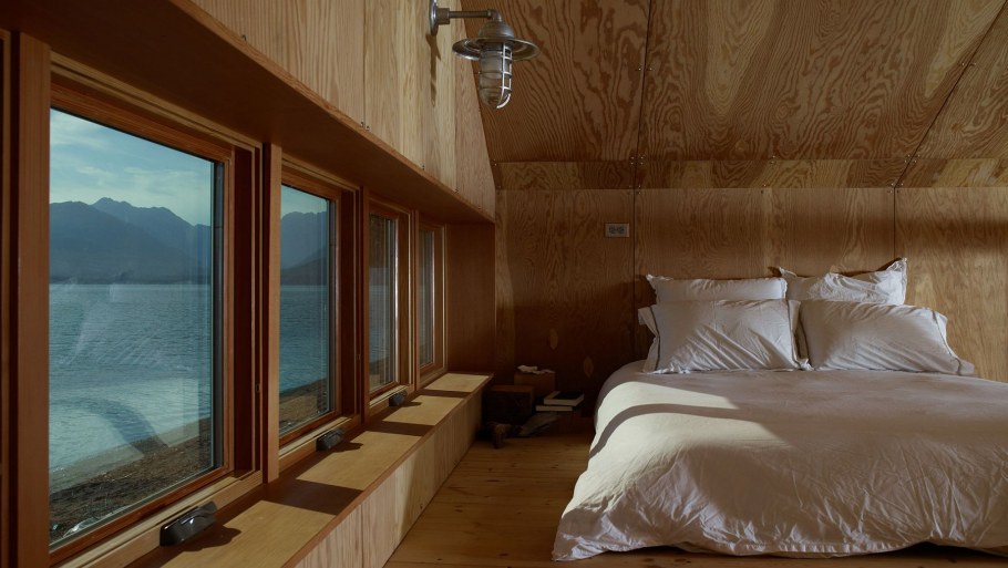 Панорамные окна финский деревянный дом