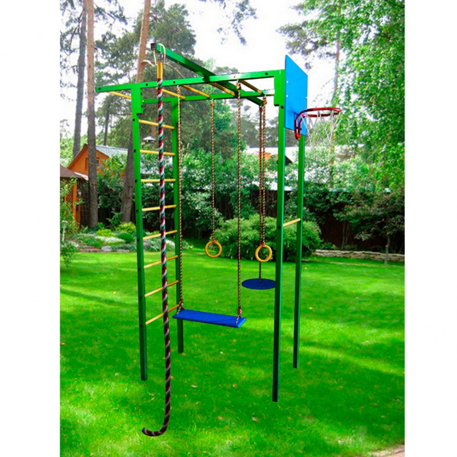 Спортивный уголок на даче