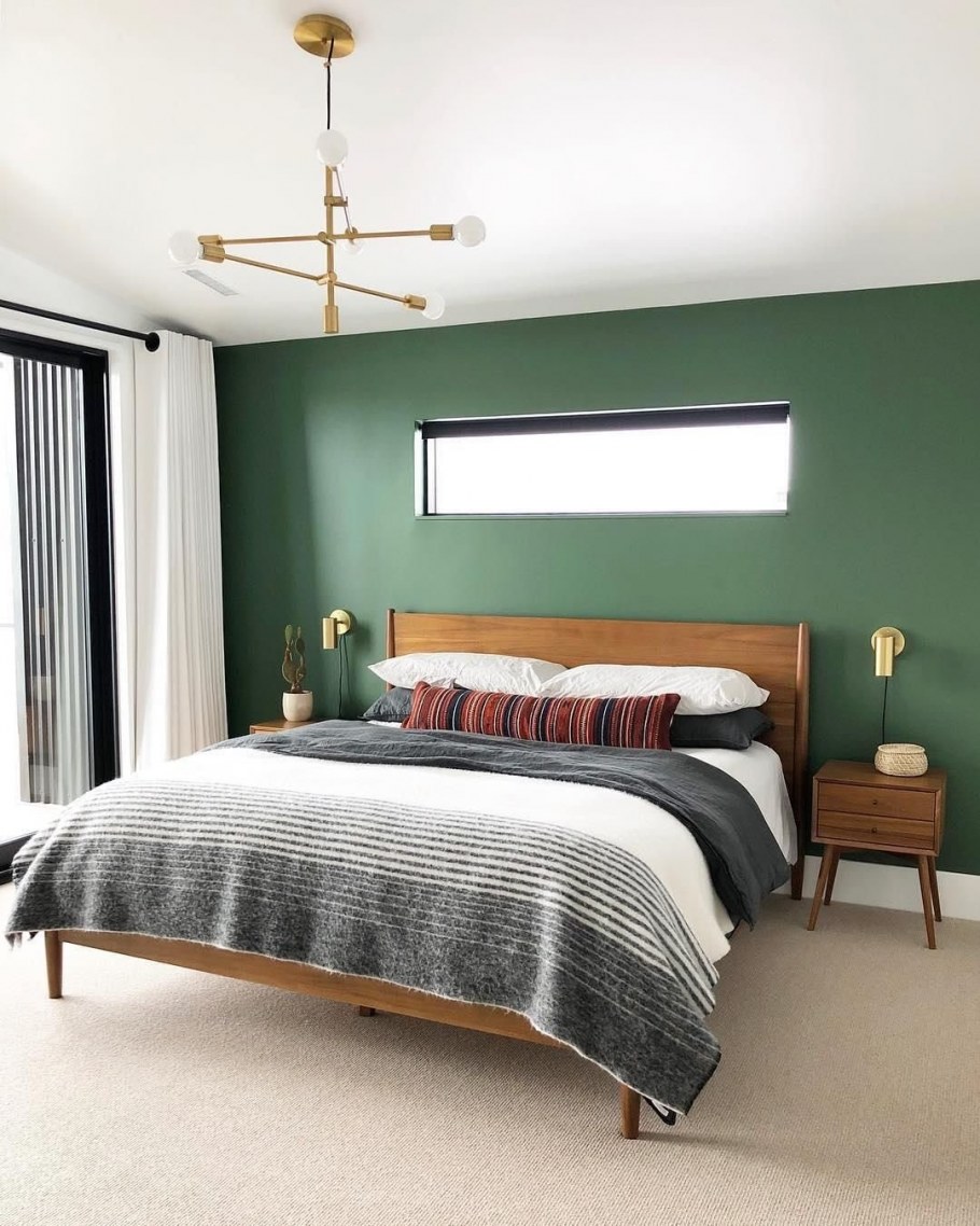 Спальня в темно зеленом цвете