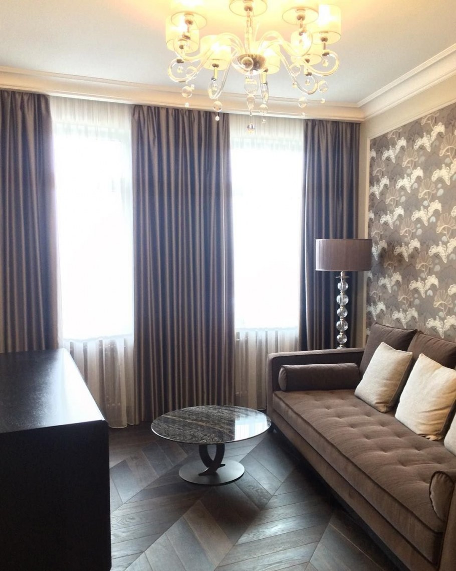 Гостиная в коричневом цвете