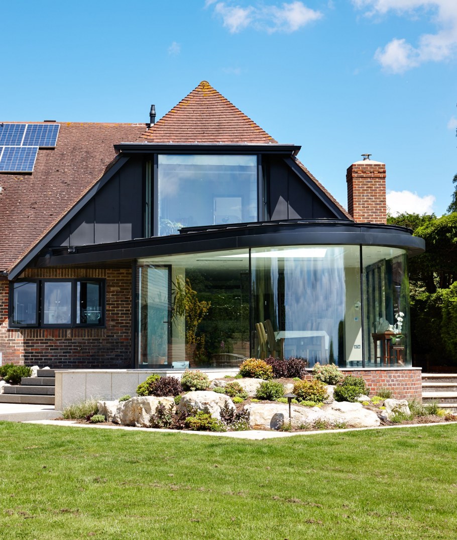 Полукруглый балкон