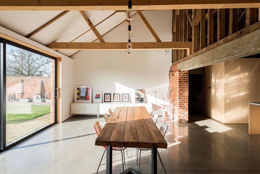 Дом-сарай в Голландии Barn House интерьер
