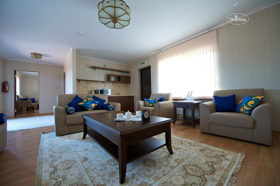 Country (Кантри) Резорт отель