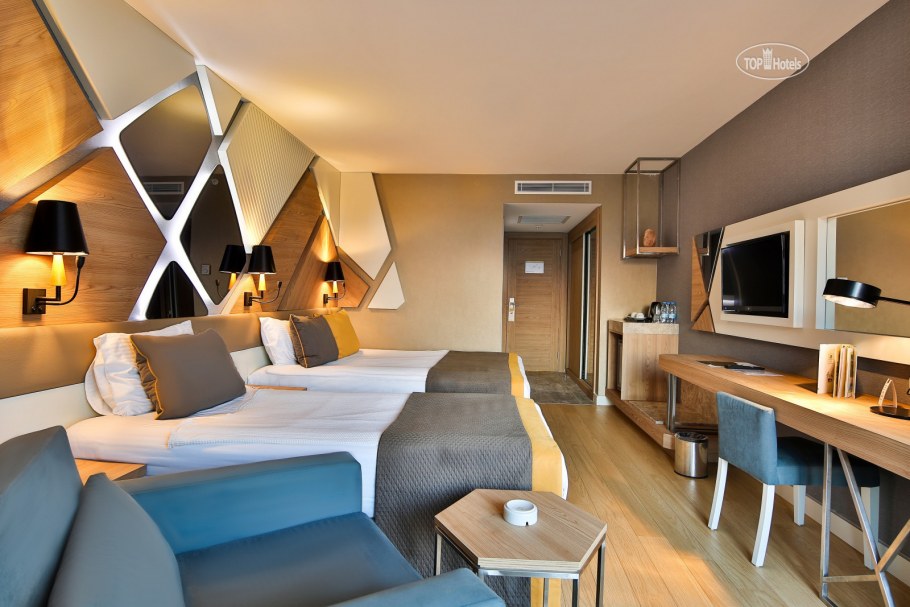 Пентхаусы Сплеш Бич Резорт Пхукет