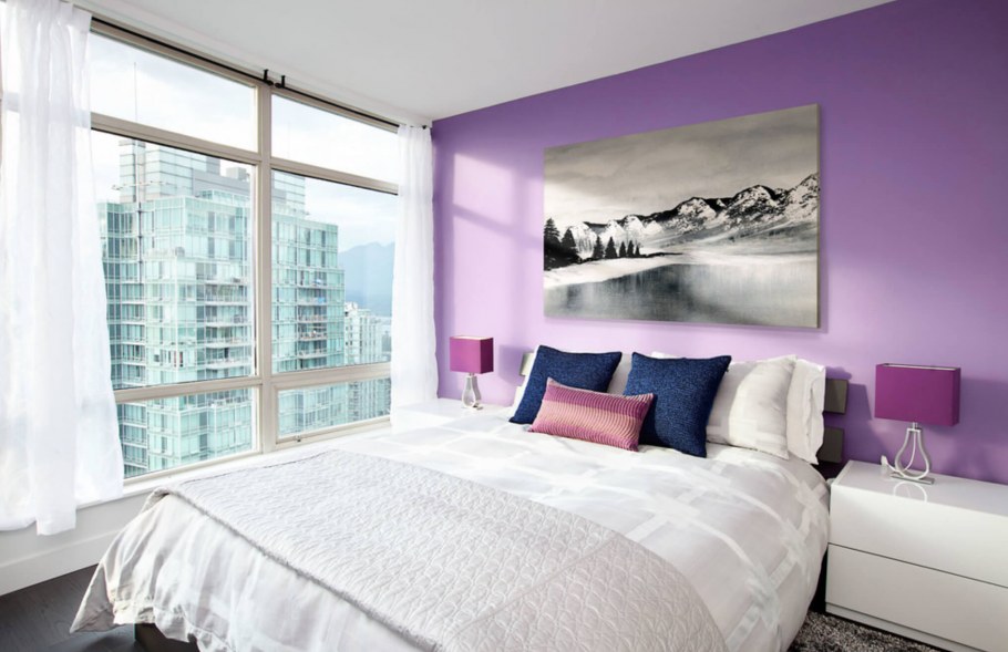 Сиреневый цвет стен в спальне