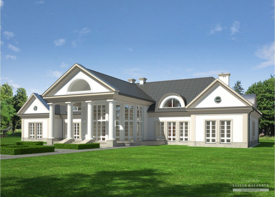 Одноэтажный дом в стиле классика