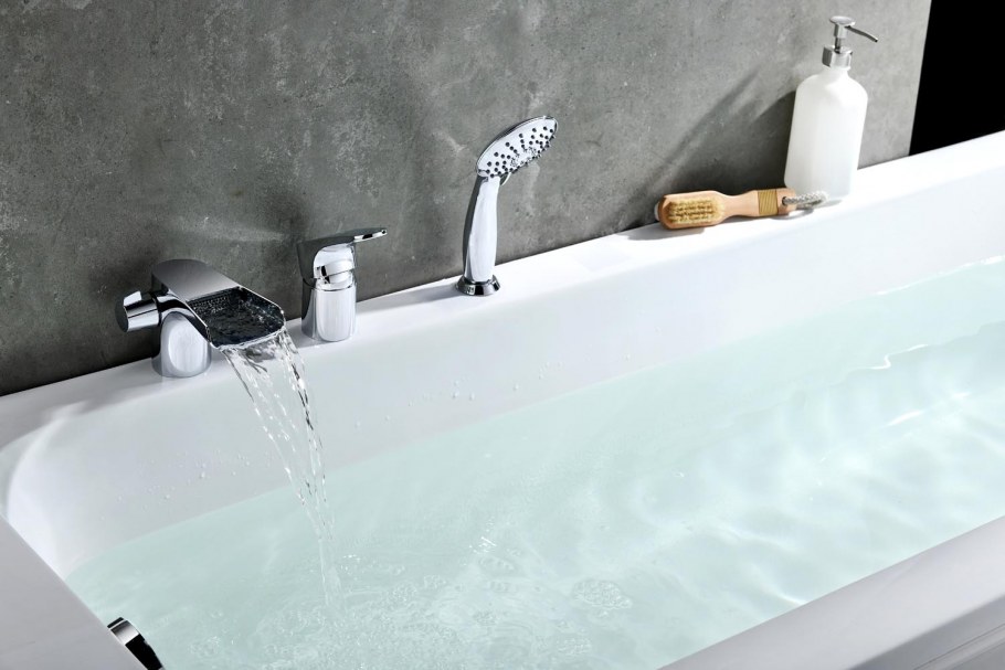 Смеситель Lemark Shift lm4345c на борт ванны