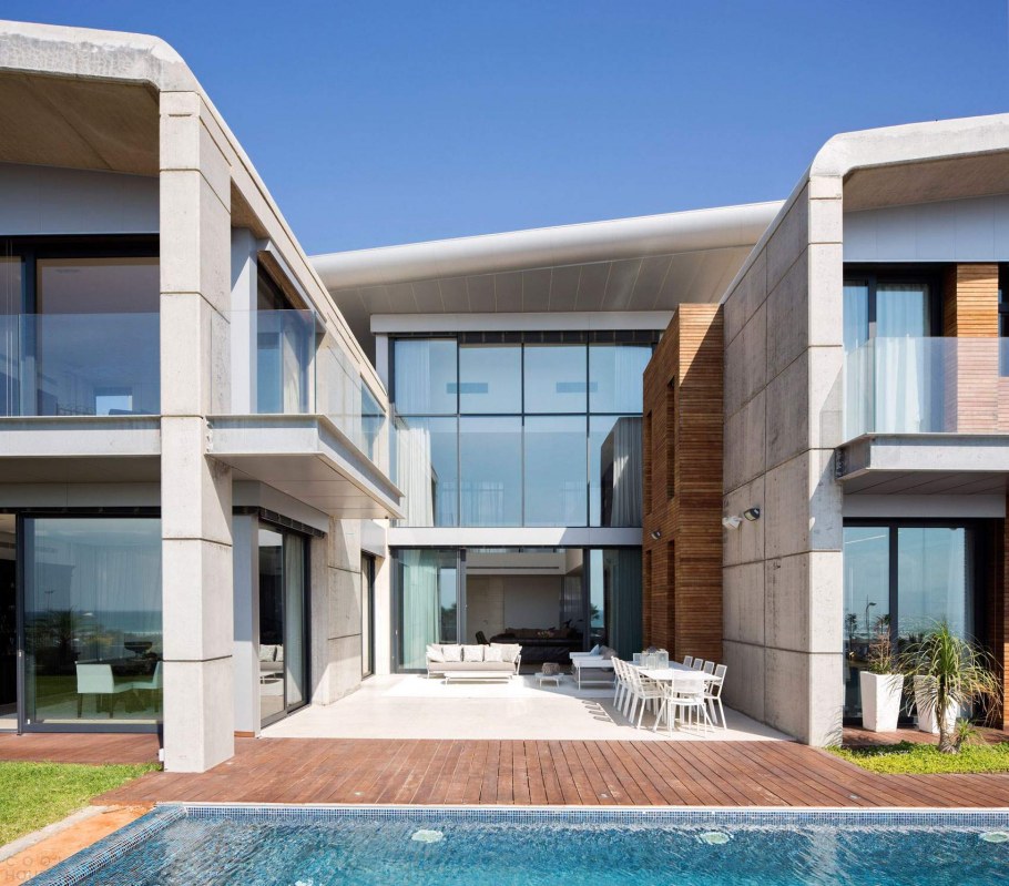 Вилла на берегу Средиземного моря