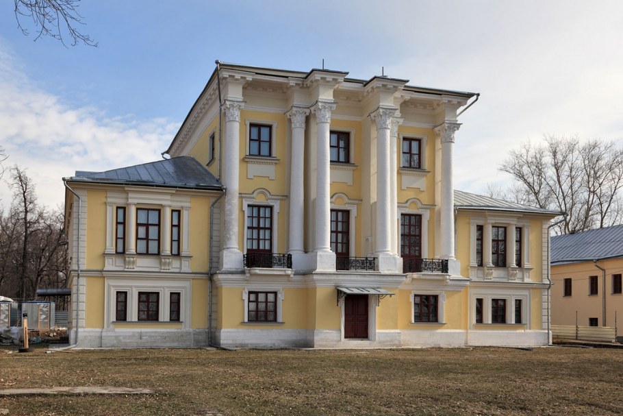 Особняк неоклассицизм