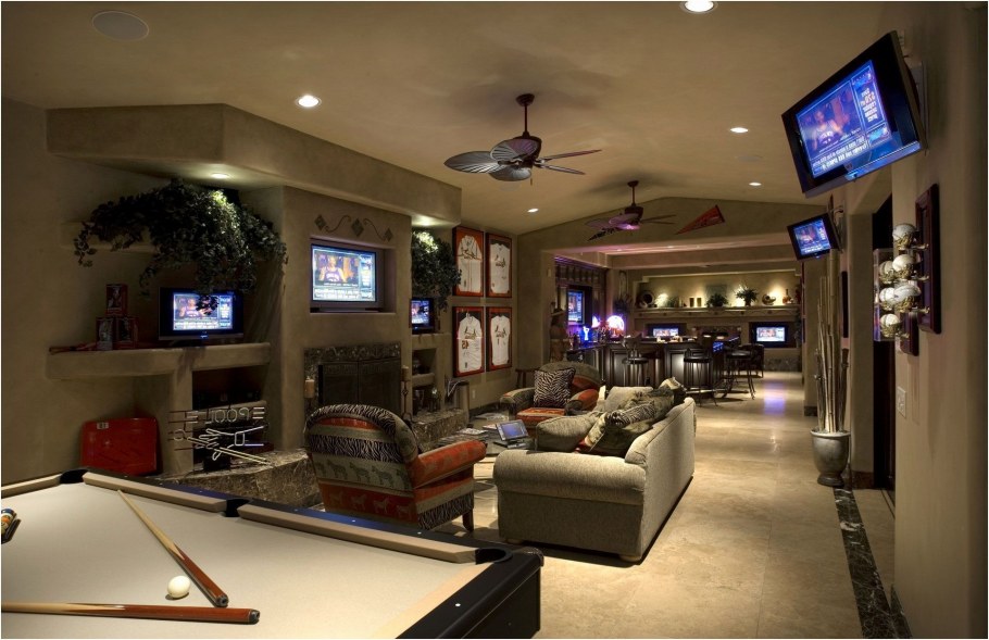 Бильярдная в подвале частного дома