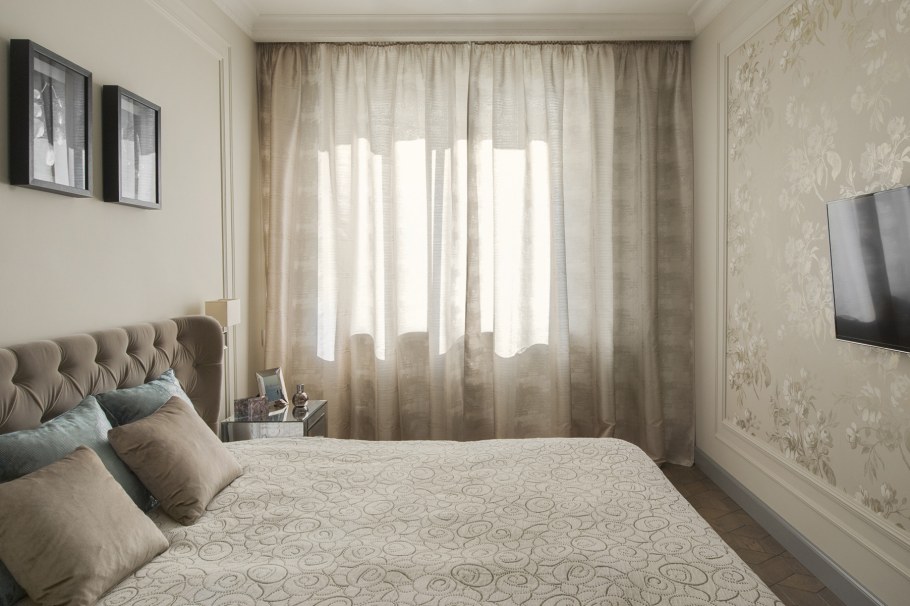 Ночные шторы и тюль для спальни на одной штанге для спальни