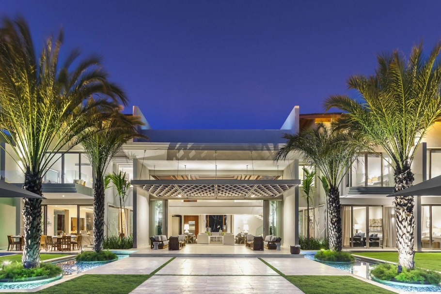 Роскошный дом