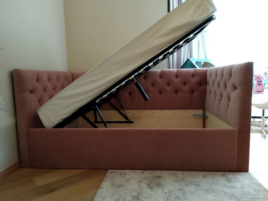 Кровать-тахта Lancaster 1 с подъемным механизмом