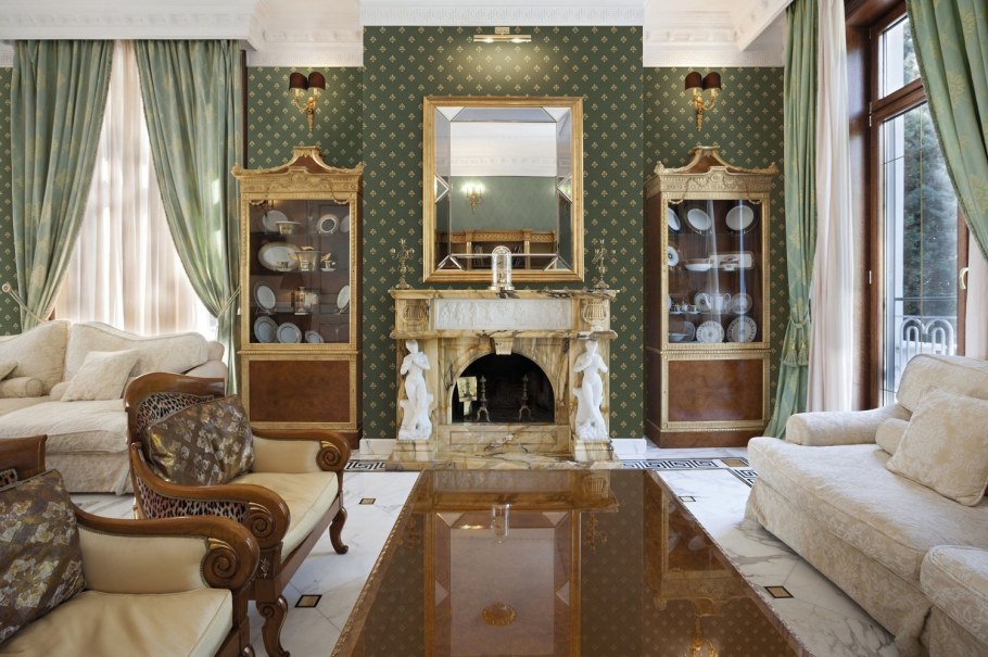 Гостиная в королевском стиле