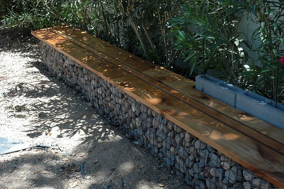 Габионная подпорная стена