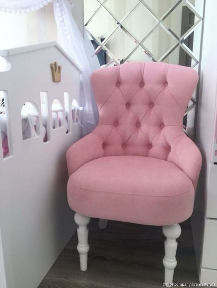 Кресло Альба с каретной стяжкой