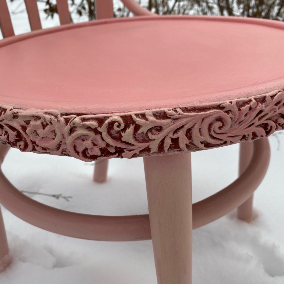 Стулья для салона красоты в интерьере