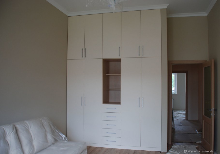 Шкаф-купе в спальню