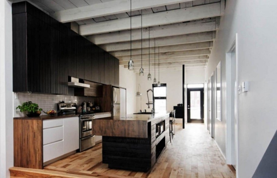 Паркет в интерьере маленькой квартиры