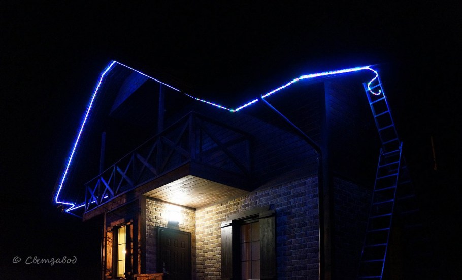 Неоновая подсветка зданий