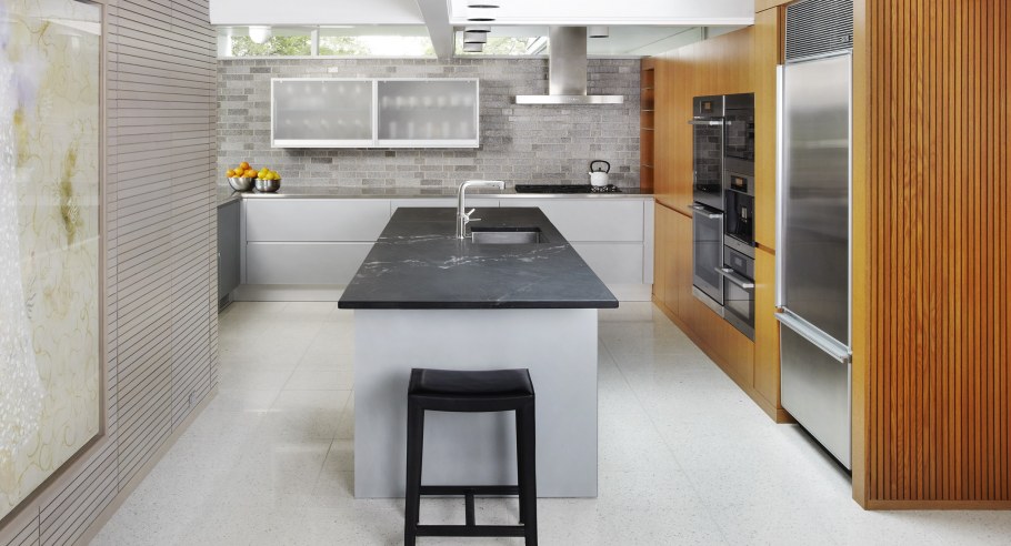Clean Contemporary Kitchen плитка