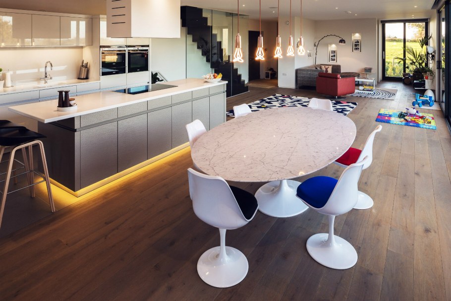 Дизайн кухни открытой планировки