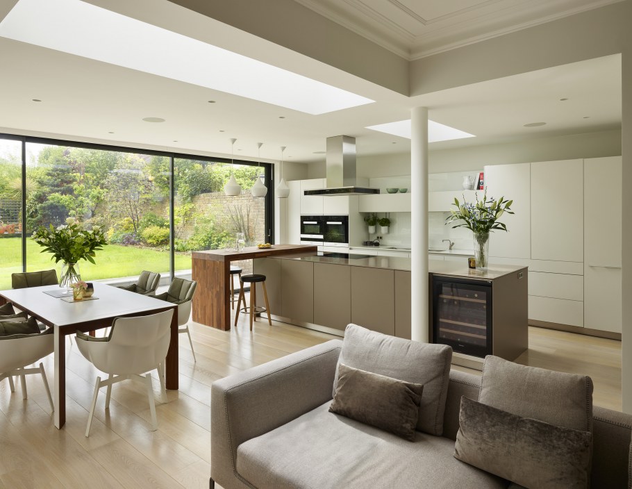 Кухня-столовая-гостиная планировка