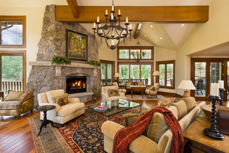 Камин в интерьере