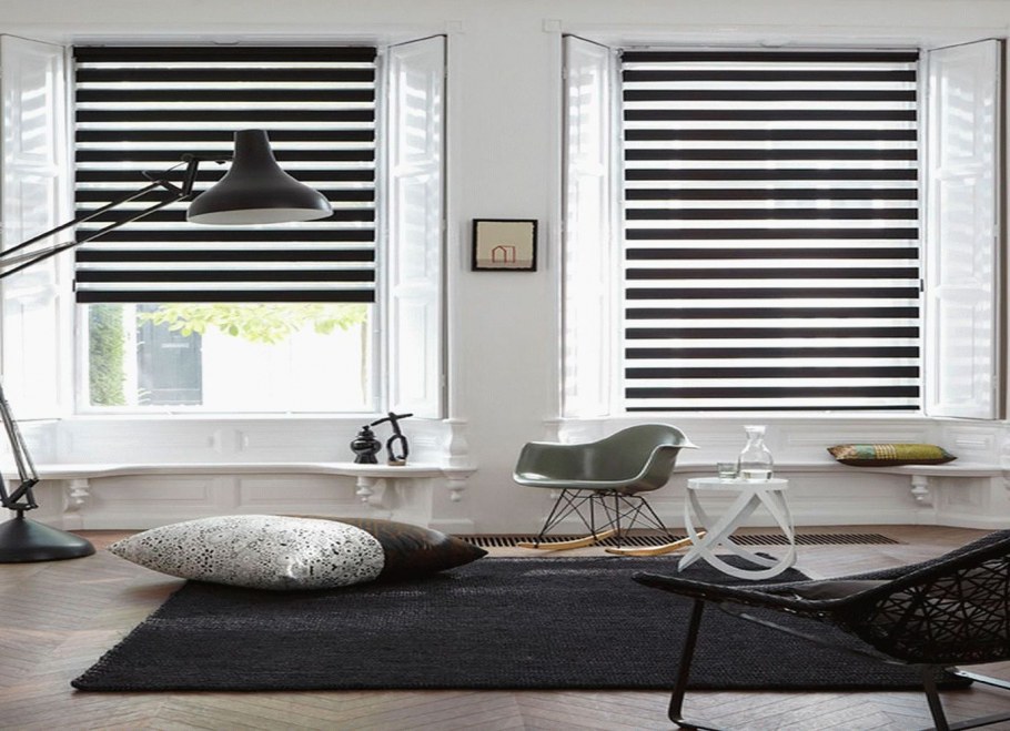 Черные жалюзи