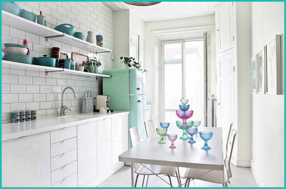 Мятная кухня в скандинавском стиле