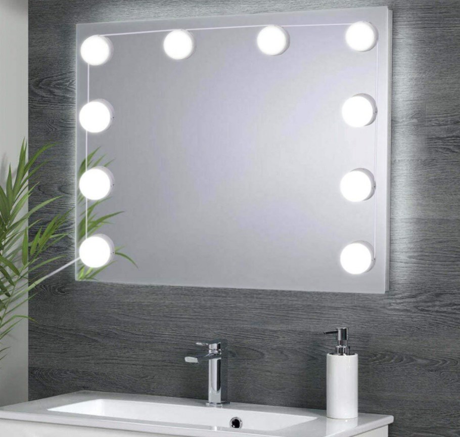 Зеркало с лампочками в ванную