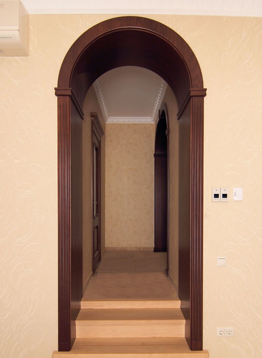 Отделка проема деревом